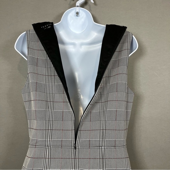 Theory Helaina Portland Sleeveless Lined Shift Dress - Picture 5 of 15